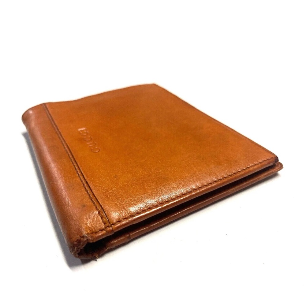 VINTAGE GUCCI LOGO EMBOSSED SOFT LEATHER WALLET - Picture 5 of 16